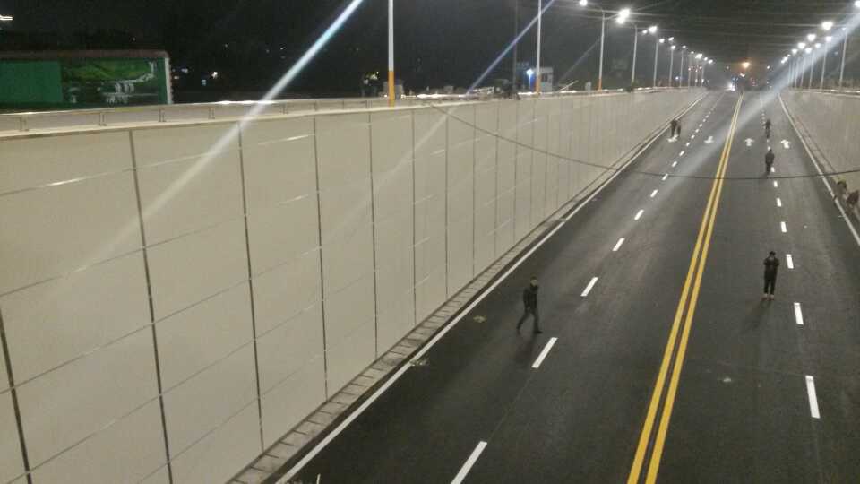 无机预涂装饰板的定义